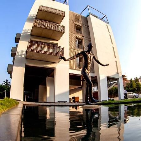 Holiday Inn & Suites Bengaluru Whitefield Екстер'єр фото