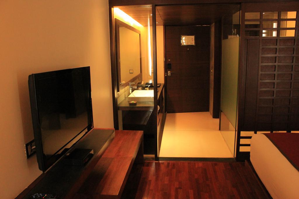 Holiday Inn & Suites Bengaluru Whitefield Екстер'єр фото